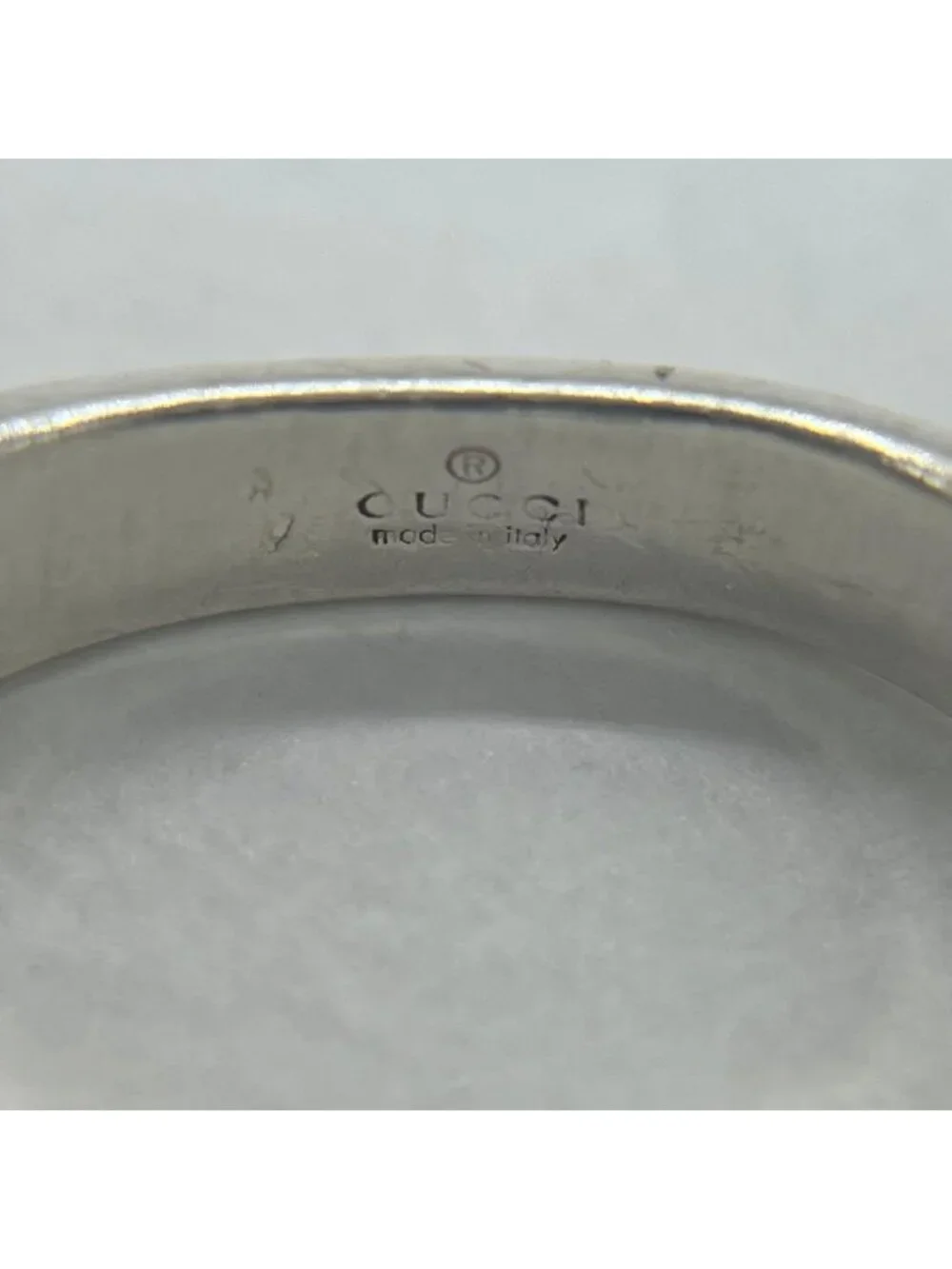 Gucci GG Motif Signet Ring